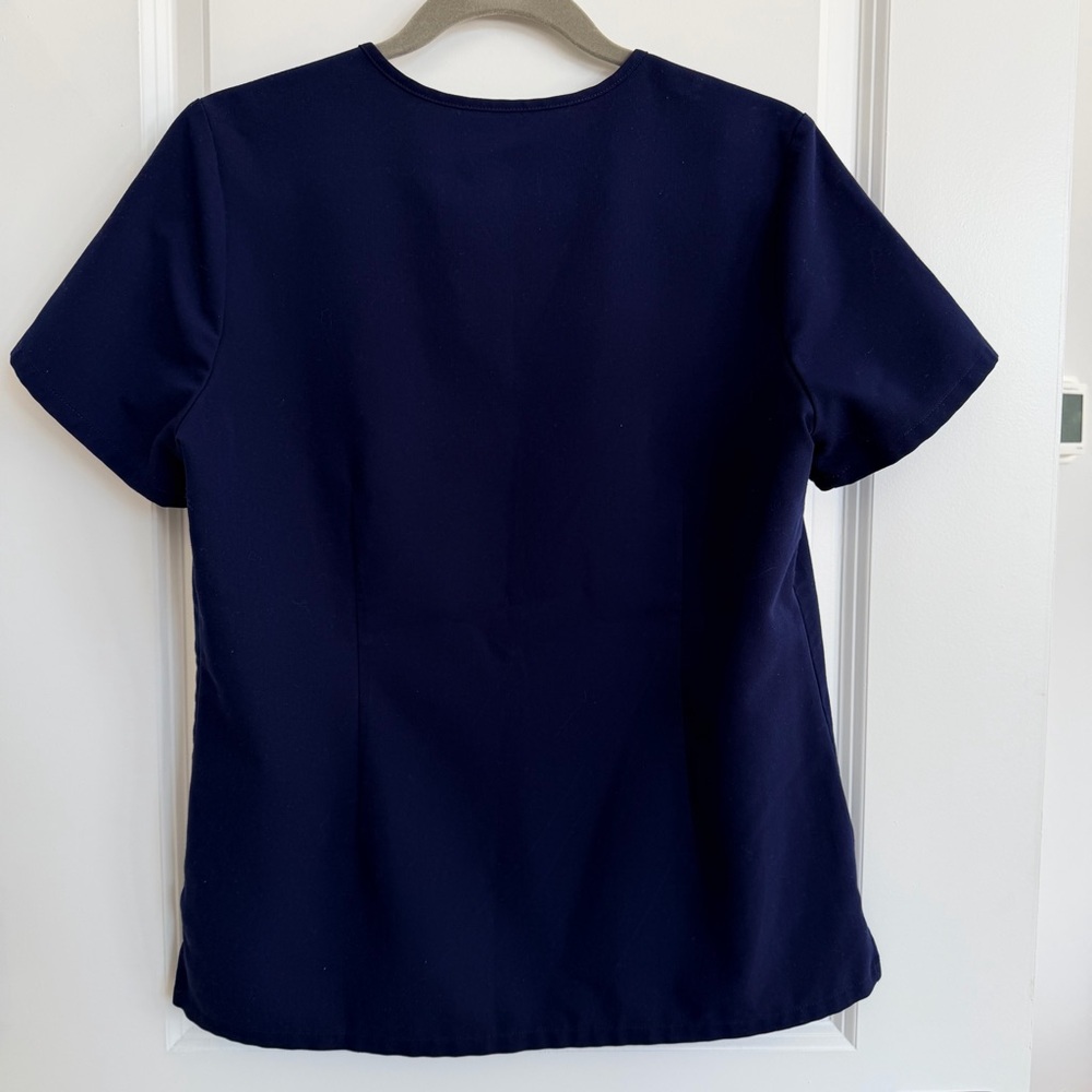 Figs Navy Scrub Top Small - Picture 3 of 3